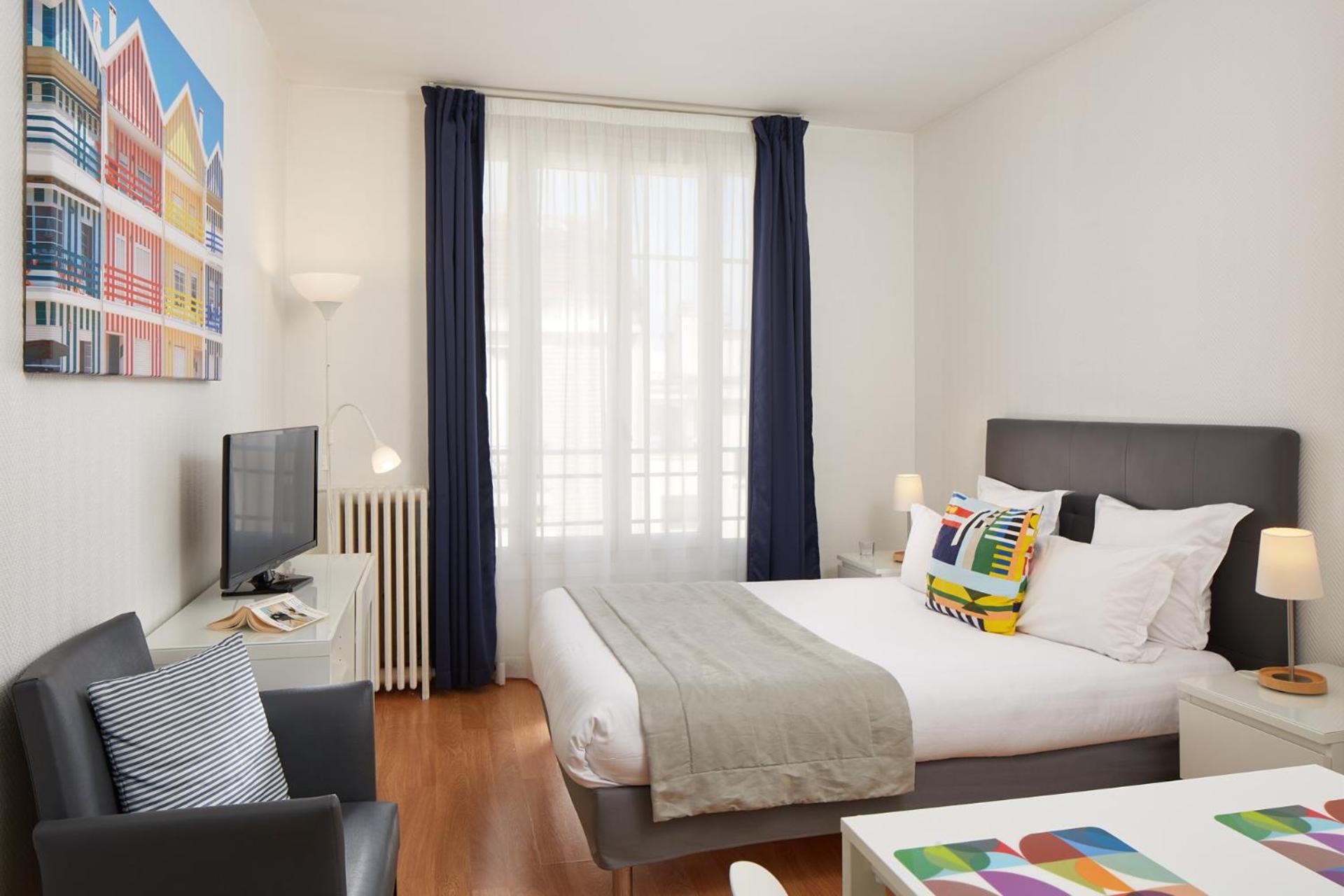 Hotel Residence Paris Asnieres Exterior photo