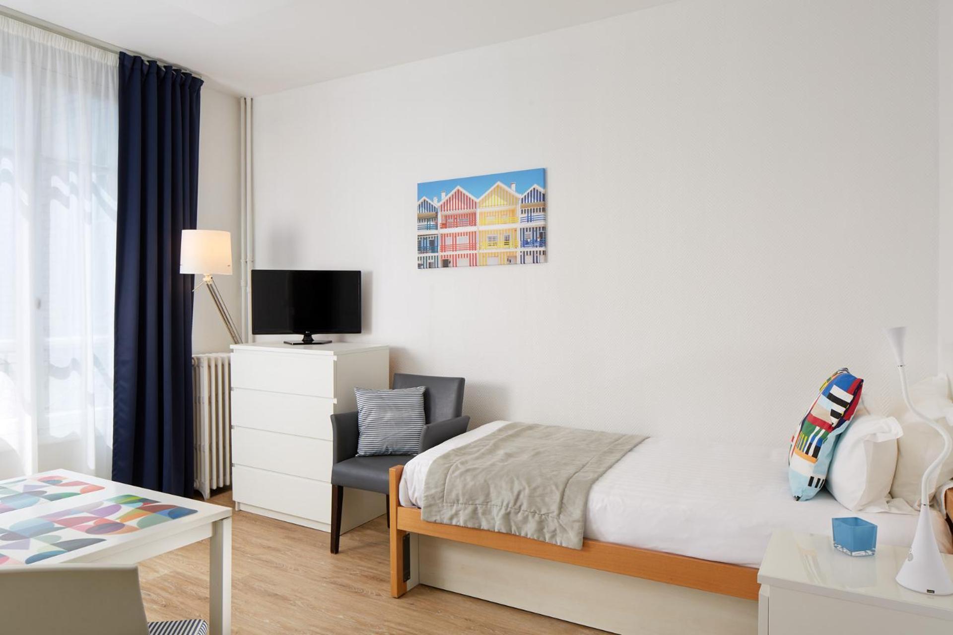 Hotel Residence Paris Asnieres Exterior photo